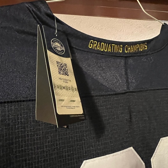 Notre dame Under Armour navy and Gold Jersey - Picture 3 of 4